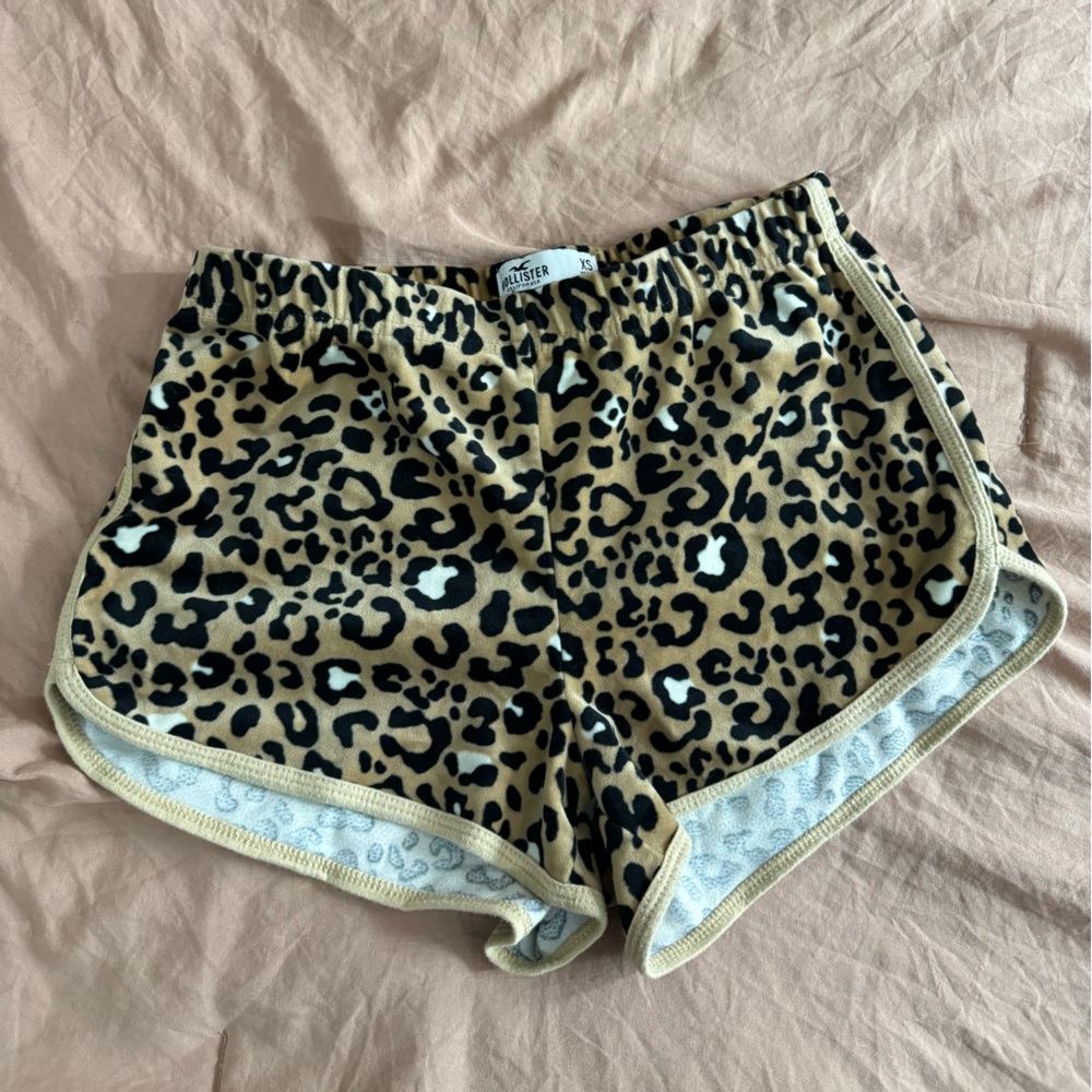 Hollister High Wait Athletic Shorts